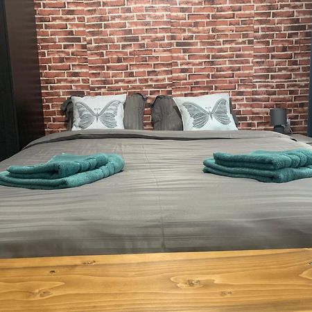 Conclavia Unu Appartement Mediaş Buitenkant foto