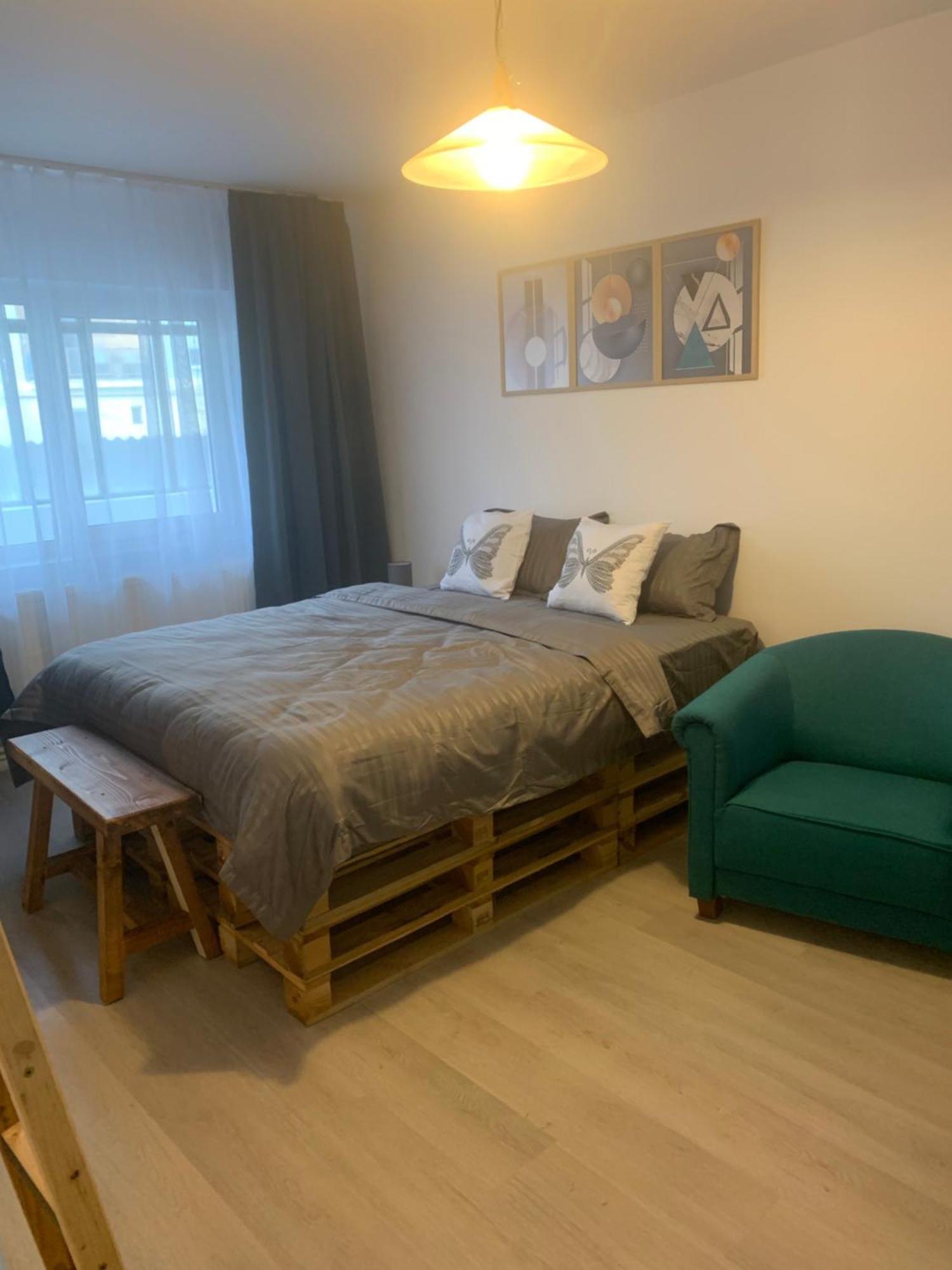 Conclavia Unu Appartement Mediaş Buitenkant foto
